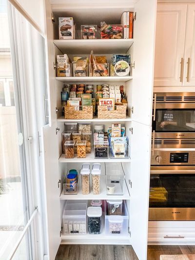 How to Organize the Food in Your Kitchen Cabinets and Pantry